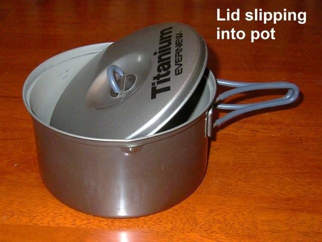Lid slips into pot
